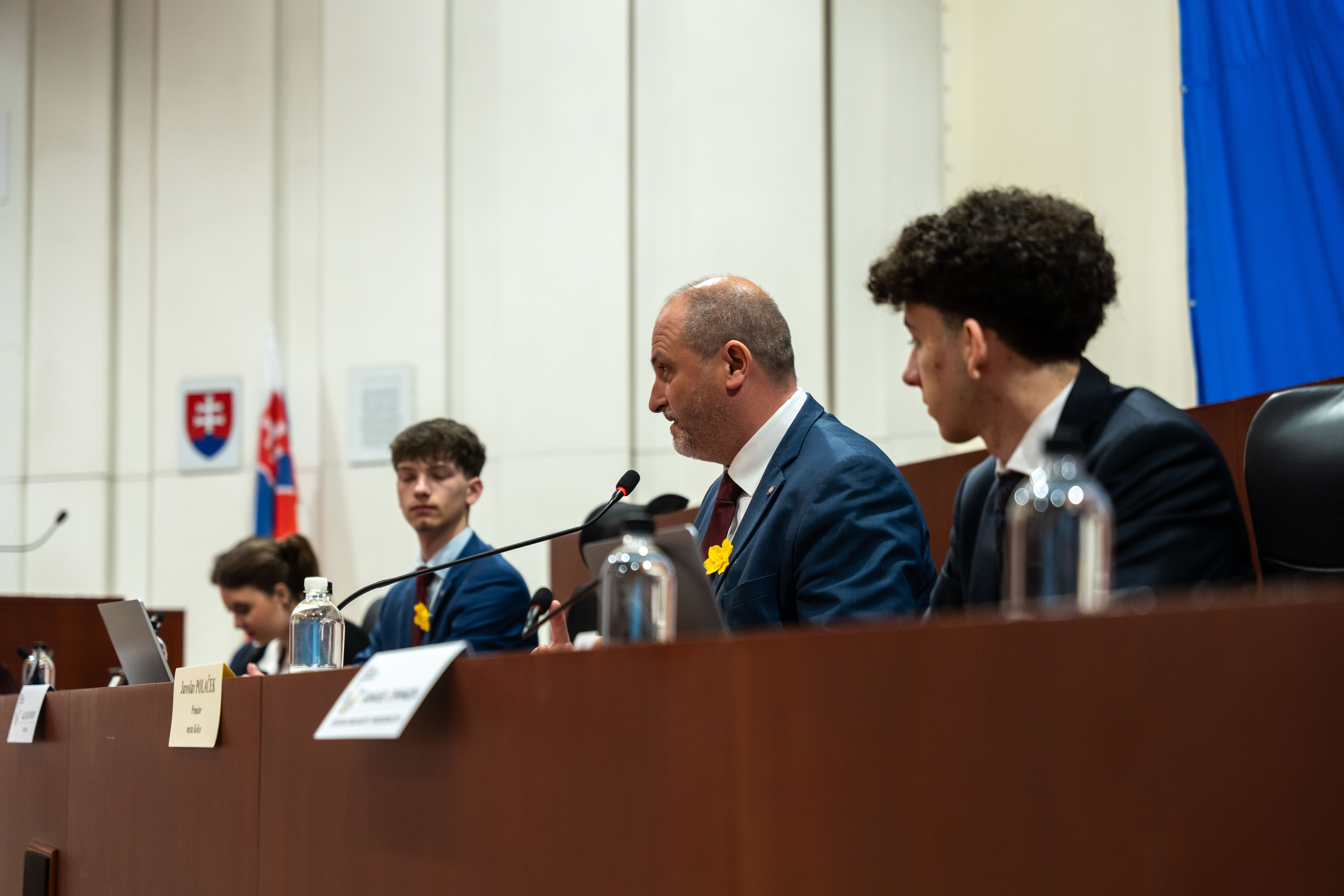 II. zasadnutie Mestskeho stredoskolskeho zastupitelstva Kosice-1-8